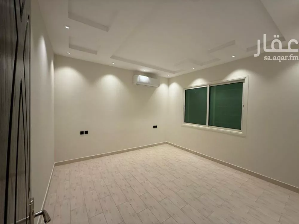 دور 4 غرف في العارض 2