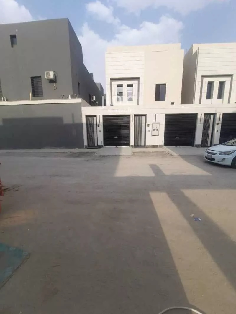 5 bedroom apartment in Tuwaiq 2