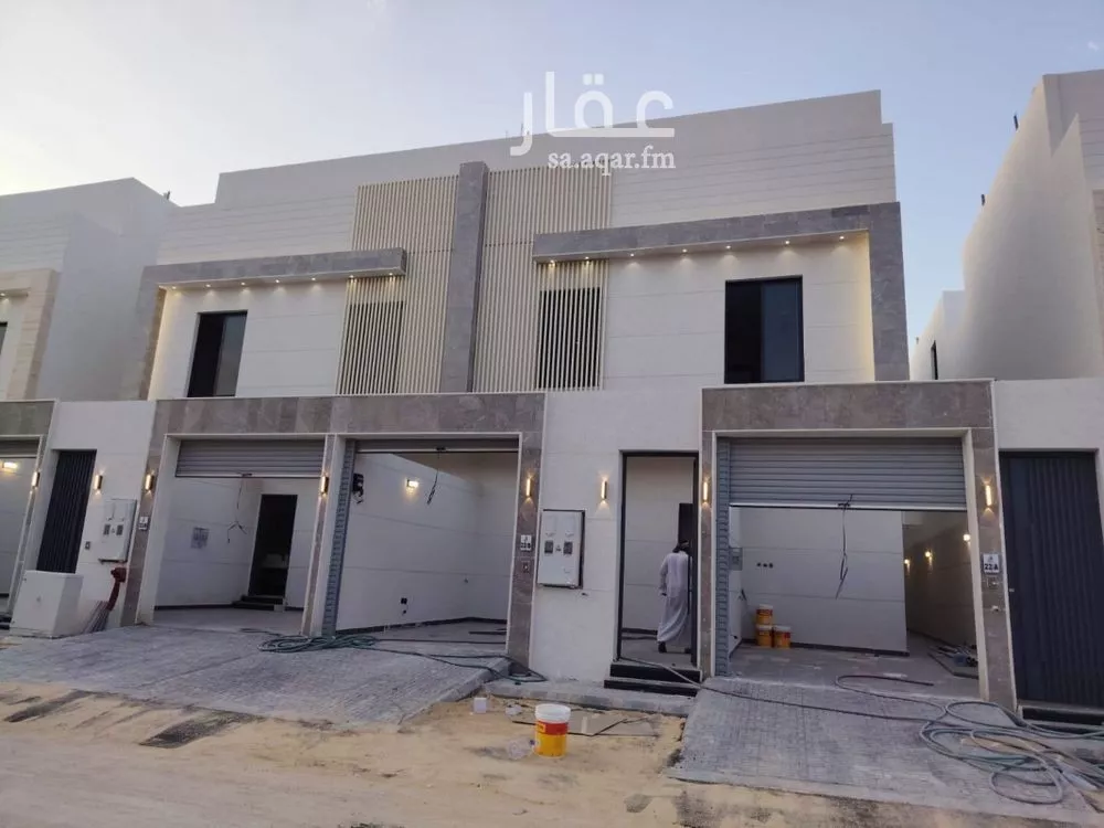 فيلا 5 غرف في أحد 2