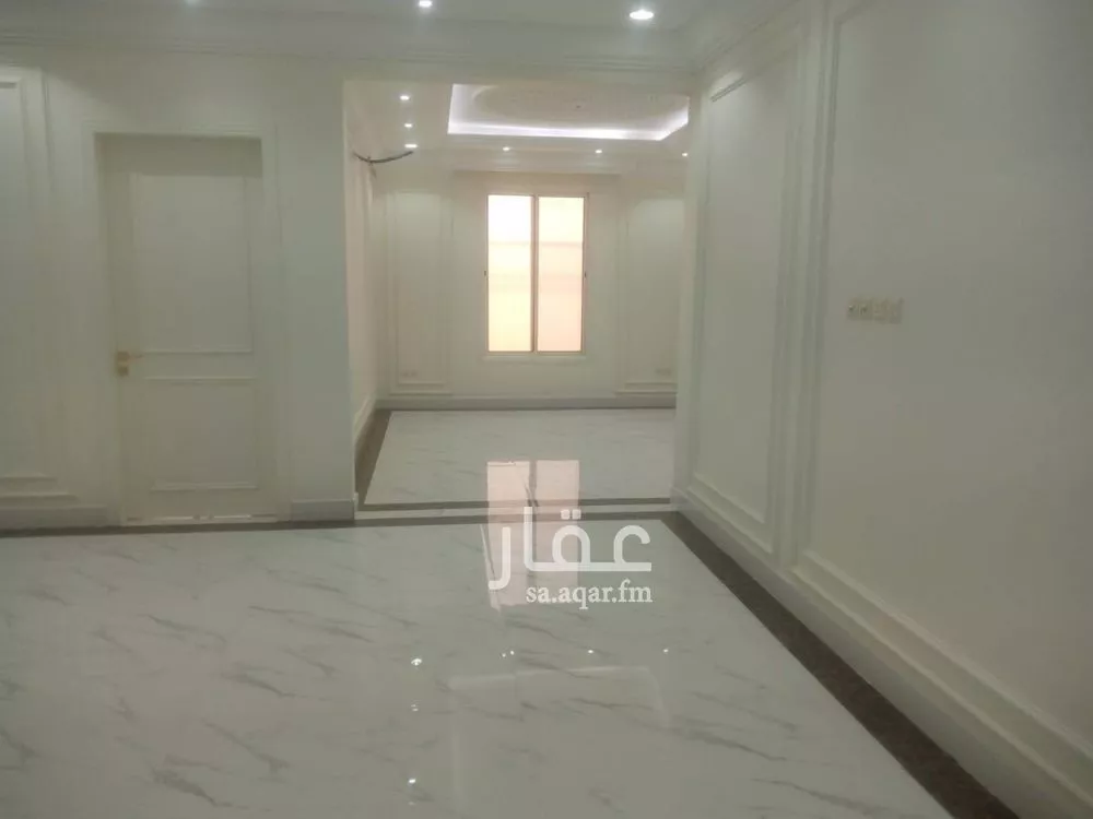 3 bedroom floor in Tuwaiq 1