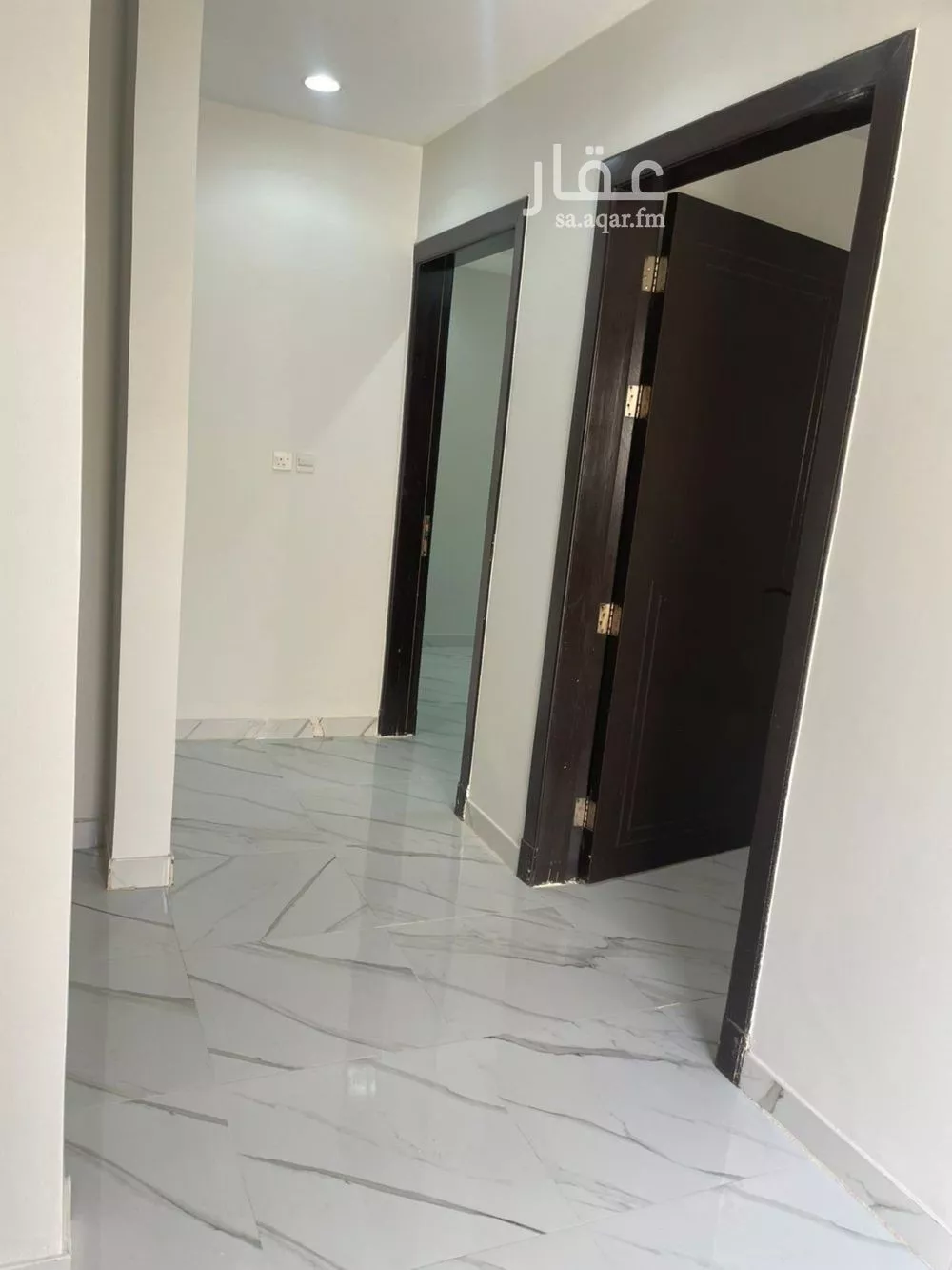 3 bedroom floor in Al Hazm 2