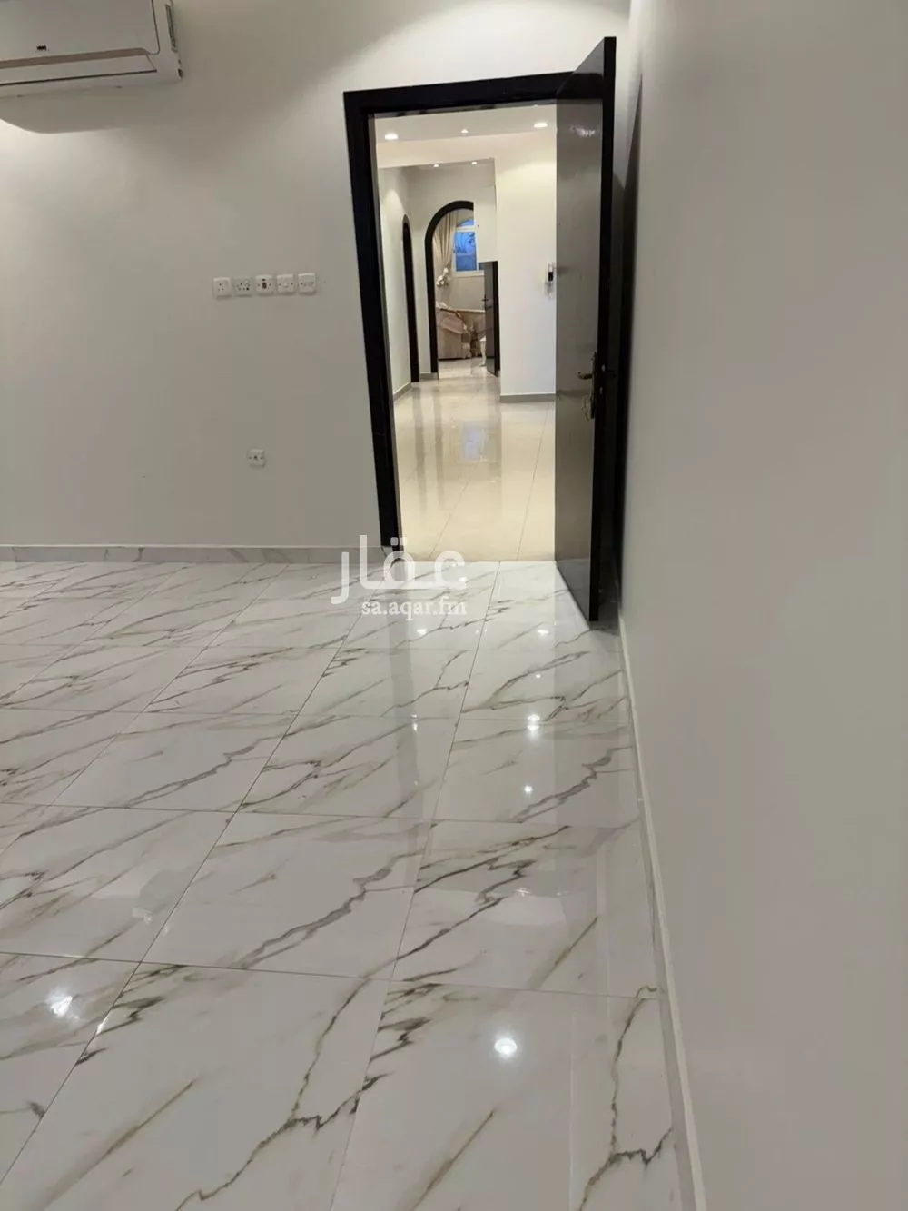 3 bedroom floor in Al Yarmouk 5