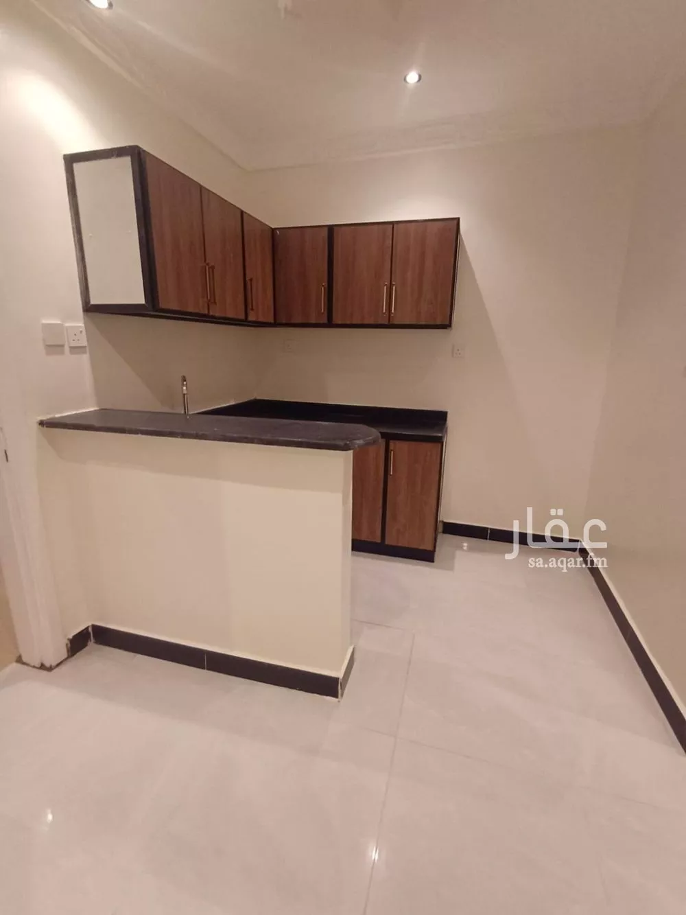 دور 1 غرف في العليا 4