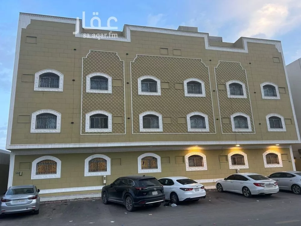 1 bedroom apartment in Al Aqiq