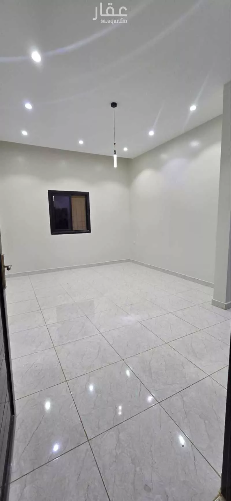 فيلا 10 غرف في الشرق 1