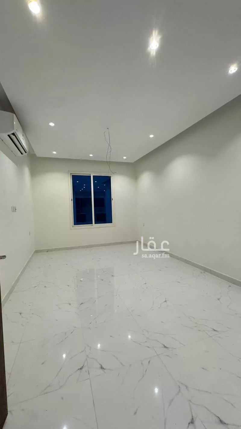 شقة 3 غرف في الحمرا 5