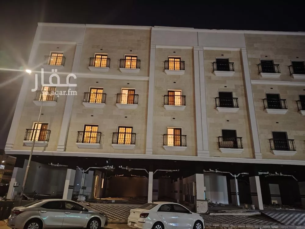 عمارة 325 م² في الثقبة 2