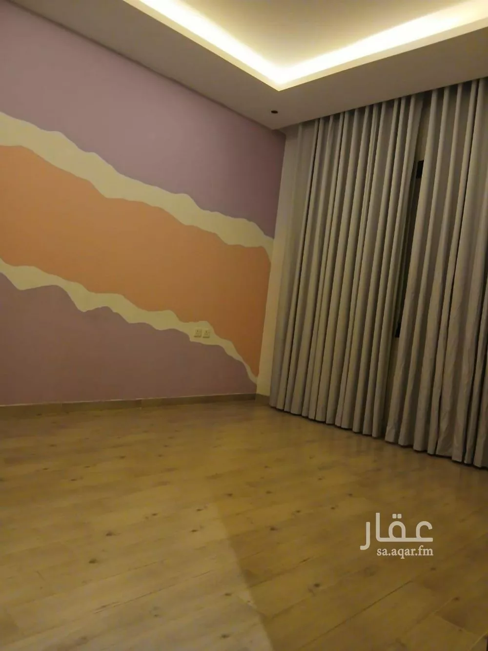 فيلا 6 غرف في العارض 2