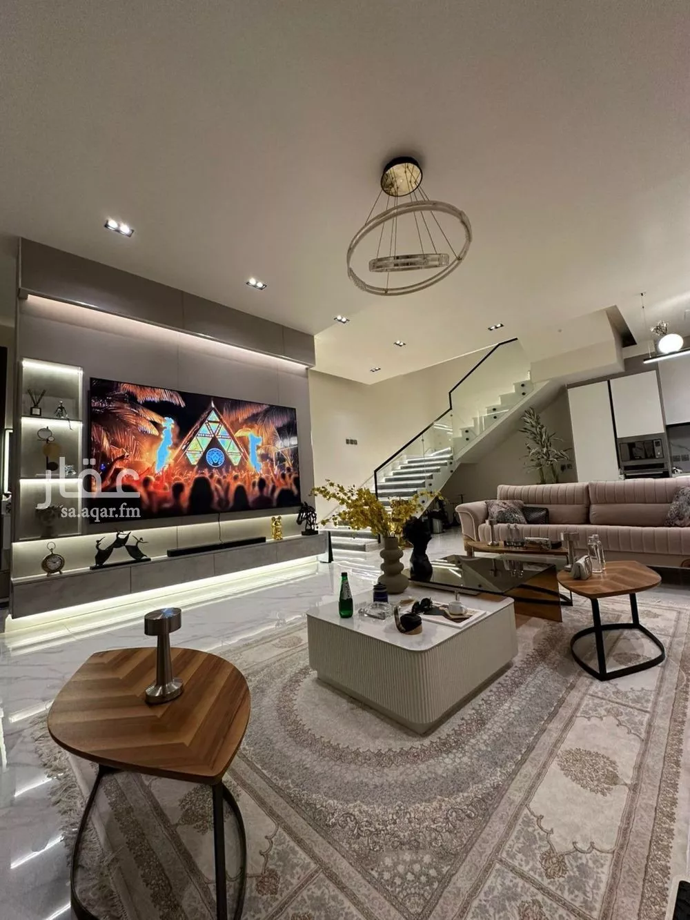 شقة 3 غرف في العارض 1