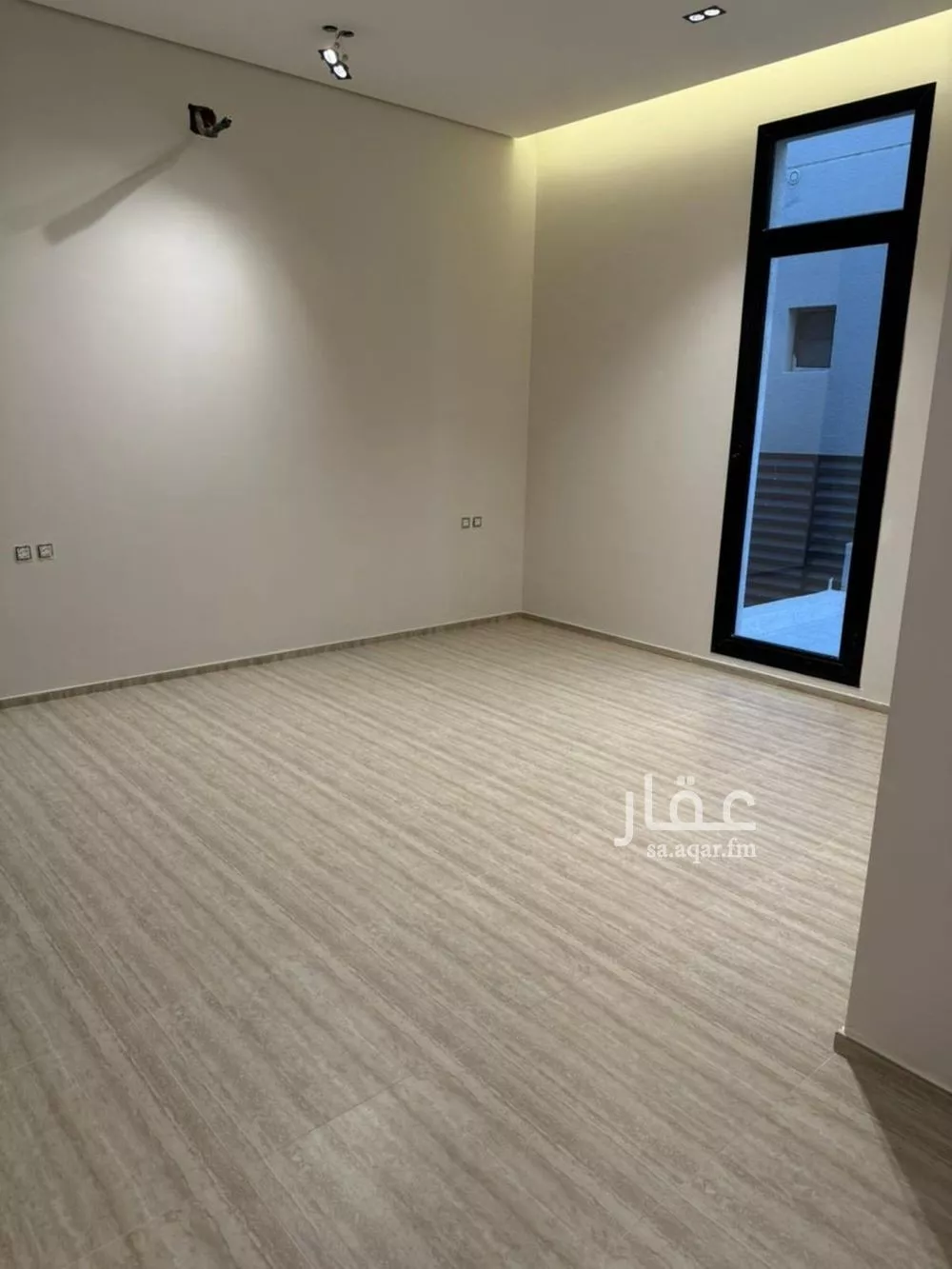 فيلا 7 غرف في النرجس 3