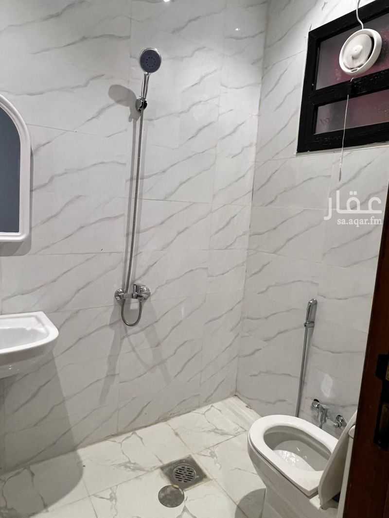 3 bedroom building in Al Shamisy, Riyadh 21