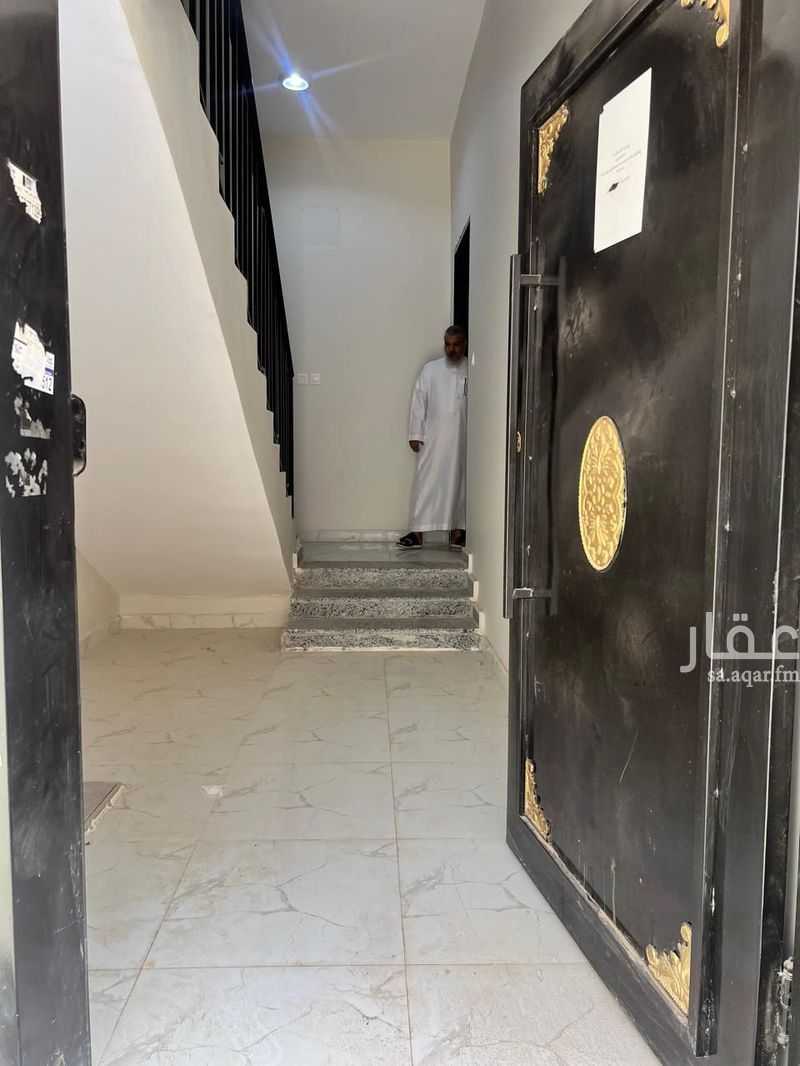 3 bedroom building in Al Shamisy, Riyadh 9