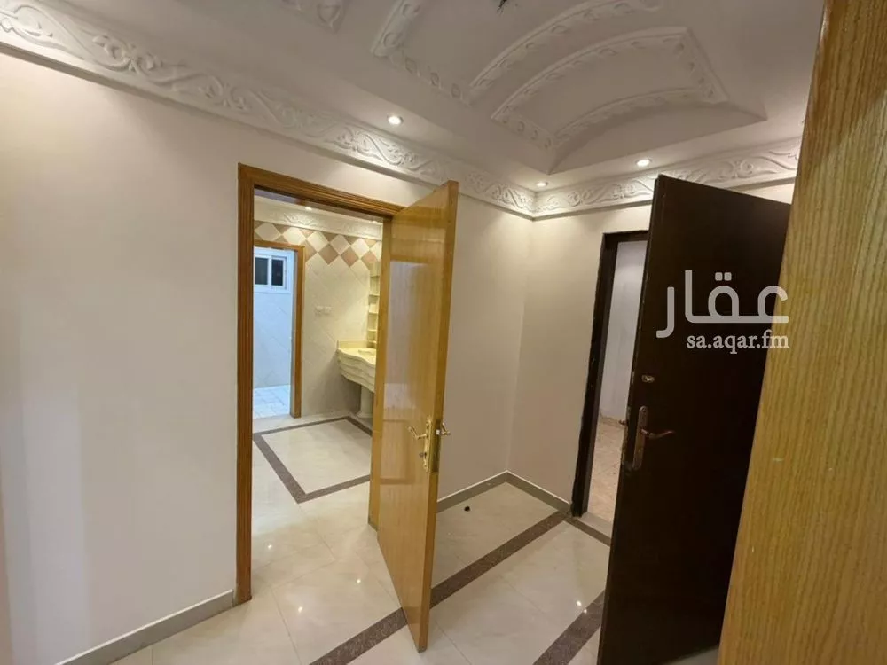 2 bedroom floor in Al Munsiyah 3