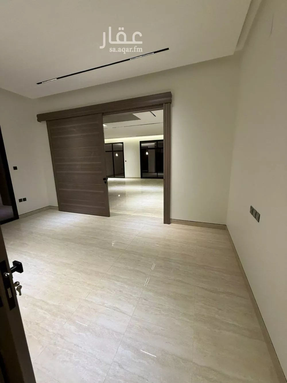 6 bedroom villa in Al Narjis 3