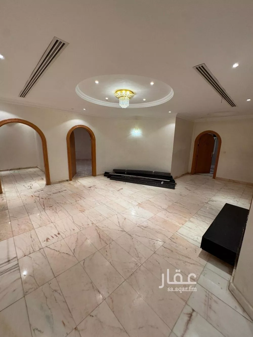 5 bedroom villa in Dhahrat Al Badiah, Riyadh 7