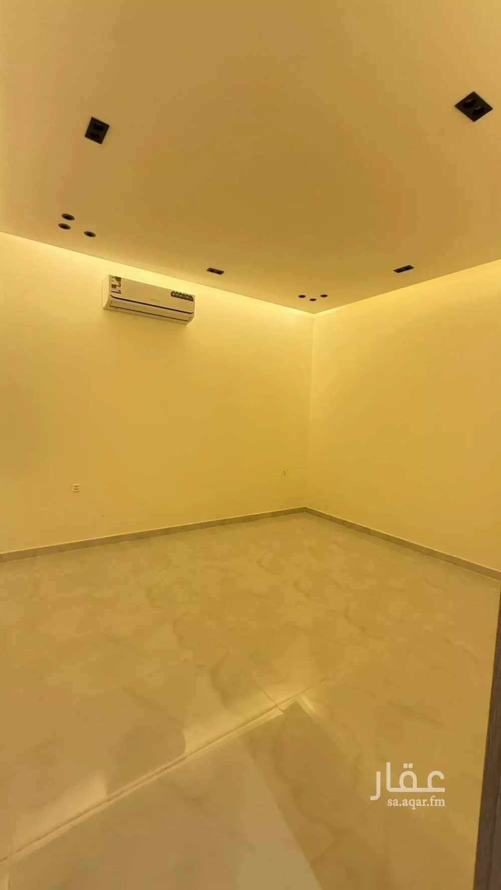 4 bedroom floor in King Fahd 5