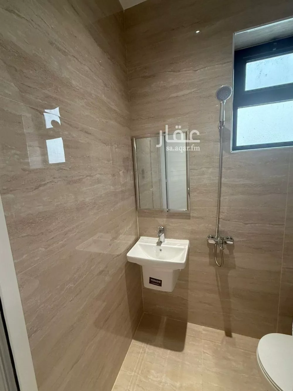 5 bedroom villa in Al Narjis 2