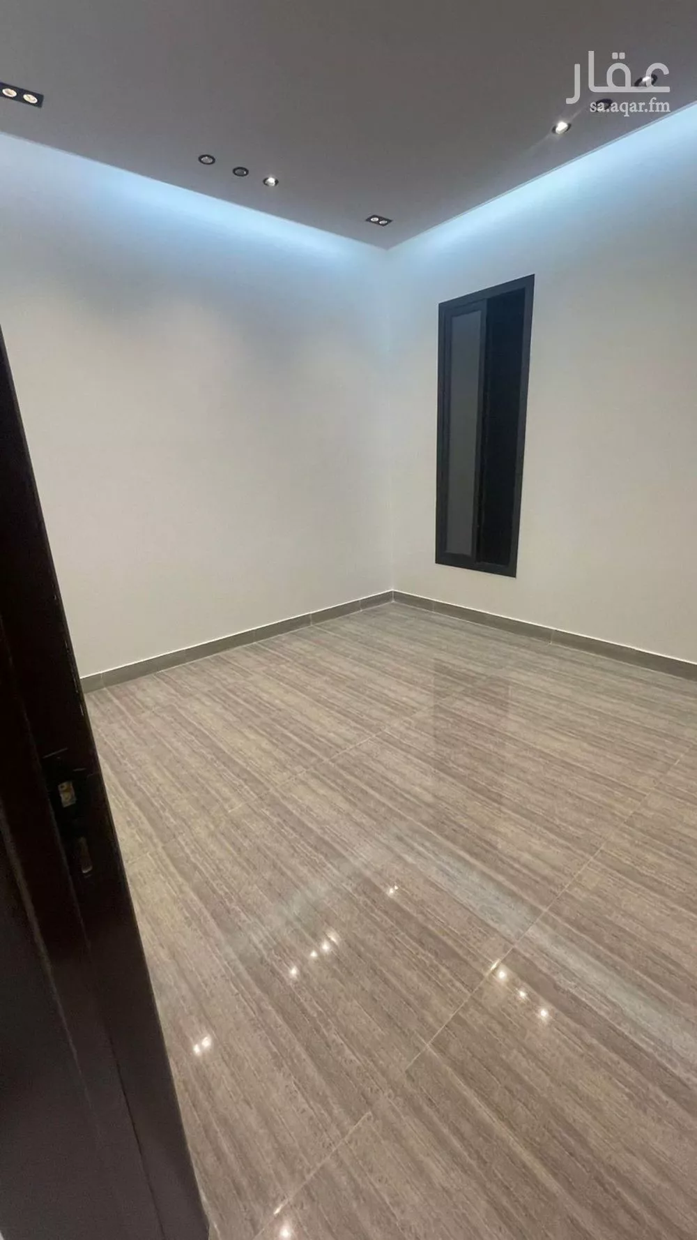 فيلا 4 غرف في الرمال 4