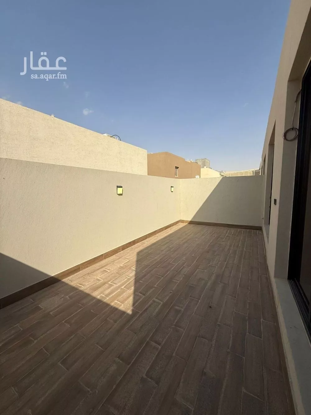 5 bedroom villa in Al Narjis 5