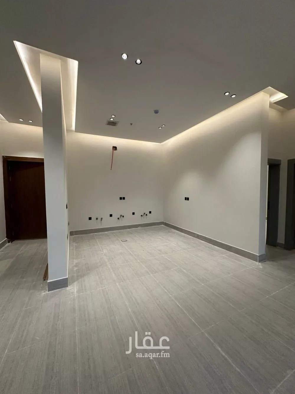 3 bedroom apartment in Al Rawdah 5