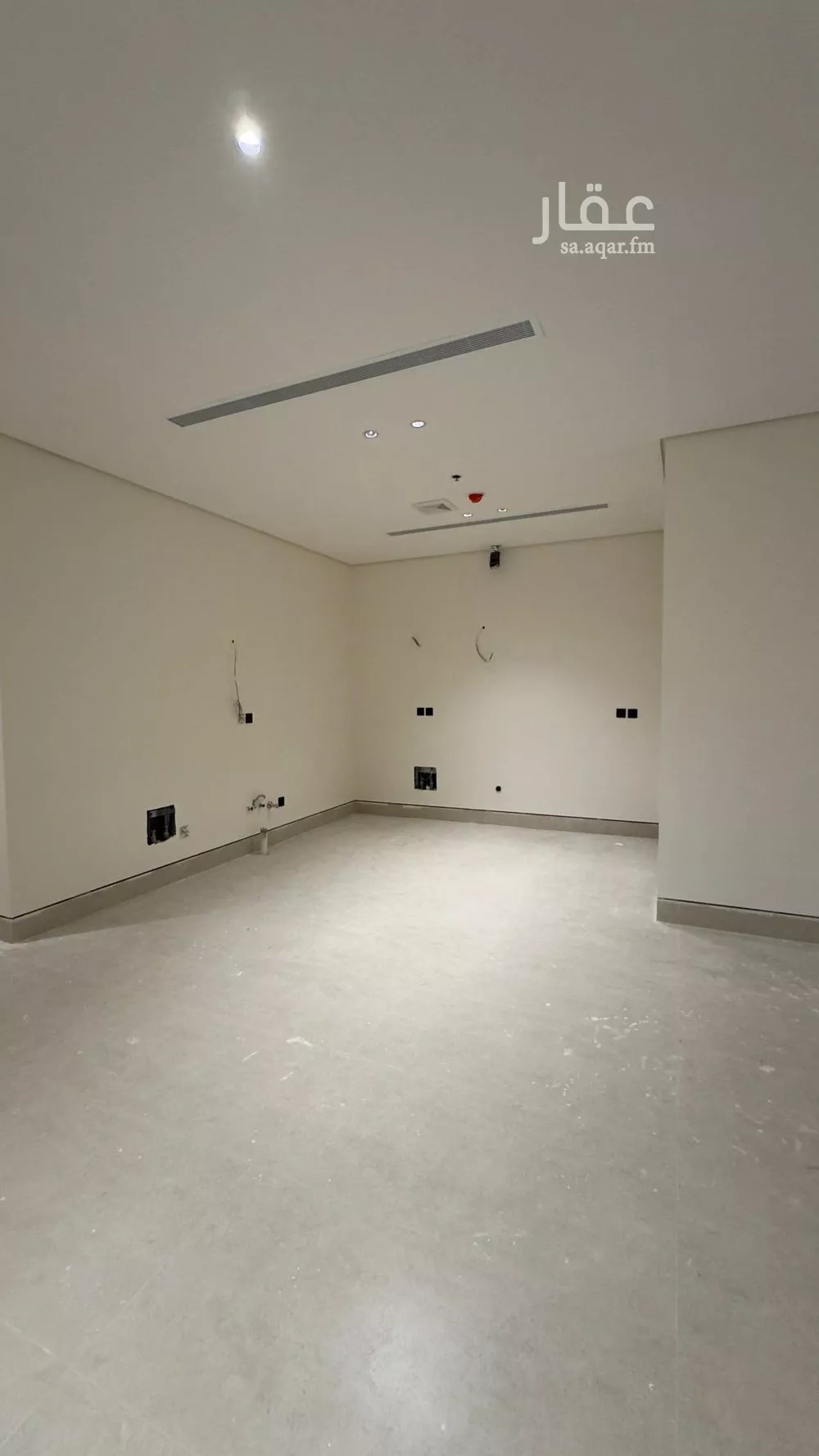 5 bedroom apartment in Al Bandariyah 3