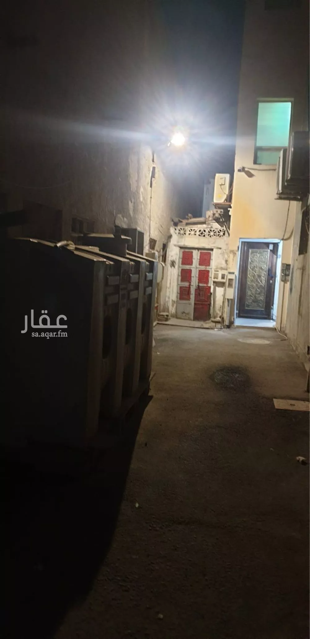 عمارة 296 م² في الخليج 4