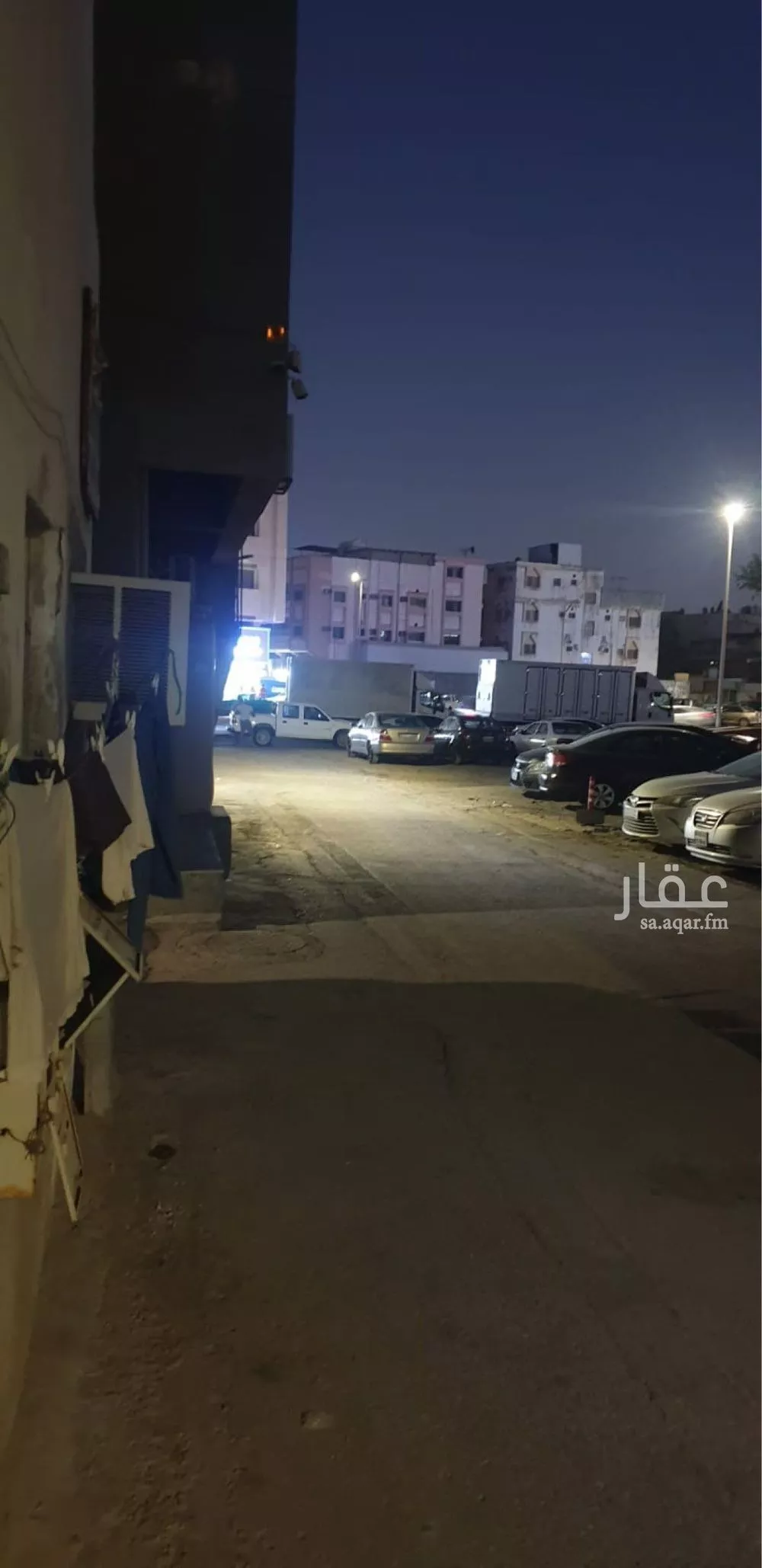 عمارة 296 م² في الخليج 5