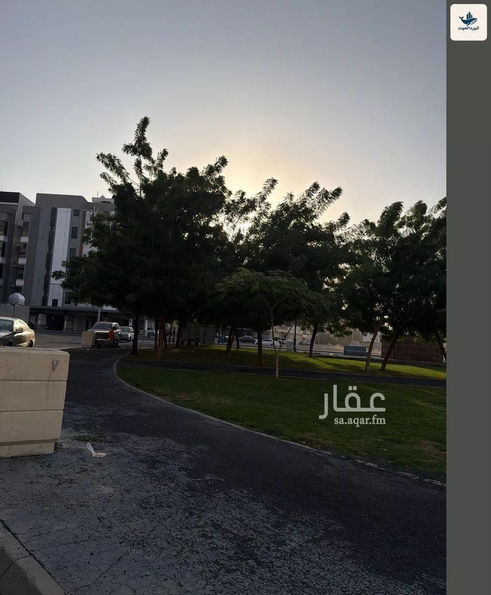 شقة 5 غرف في الريان 5