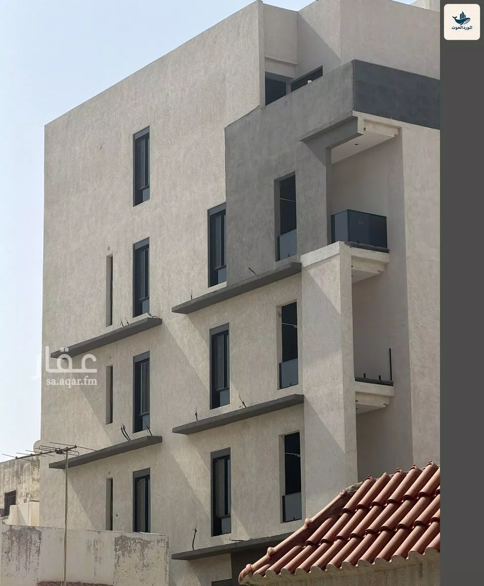 شقة 4 غرف في الروضة 3