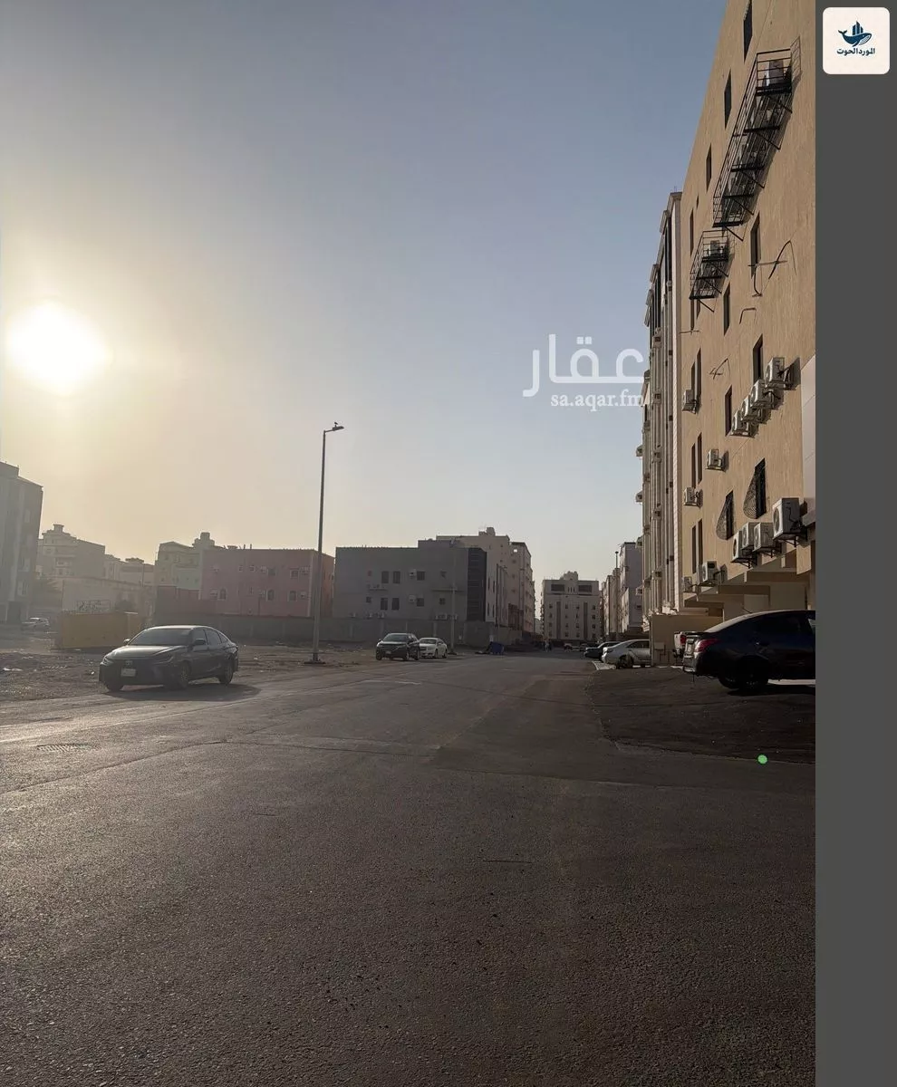 شقة 4 غرف في الريان 5