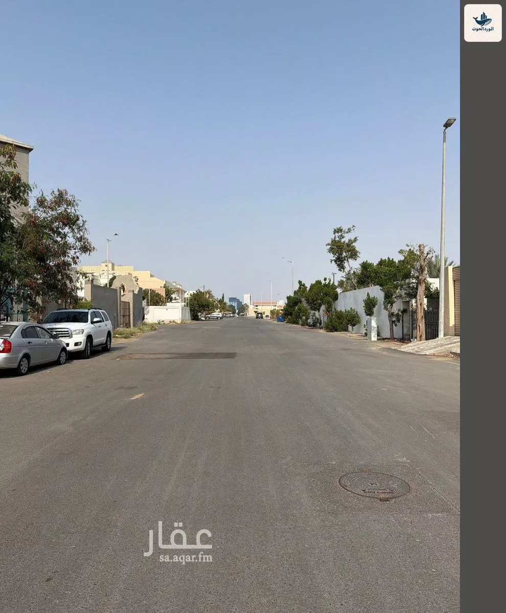 فيلا 5 غرف في المرجان 2