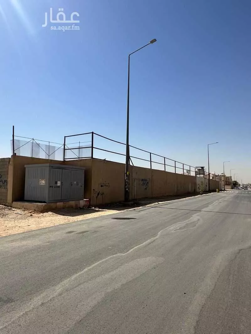 أرض 3132 م² في الجنادرية 4