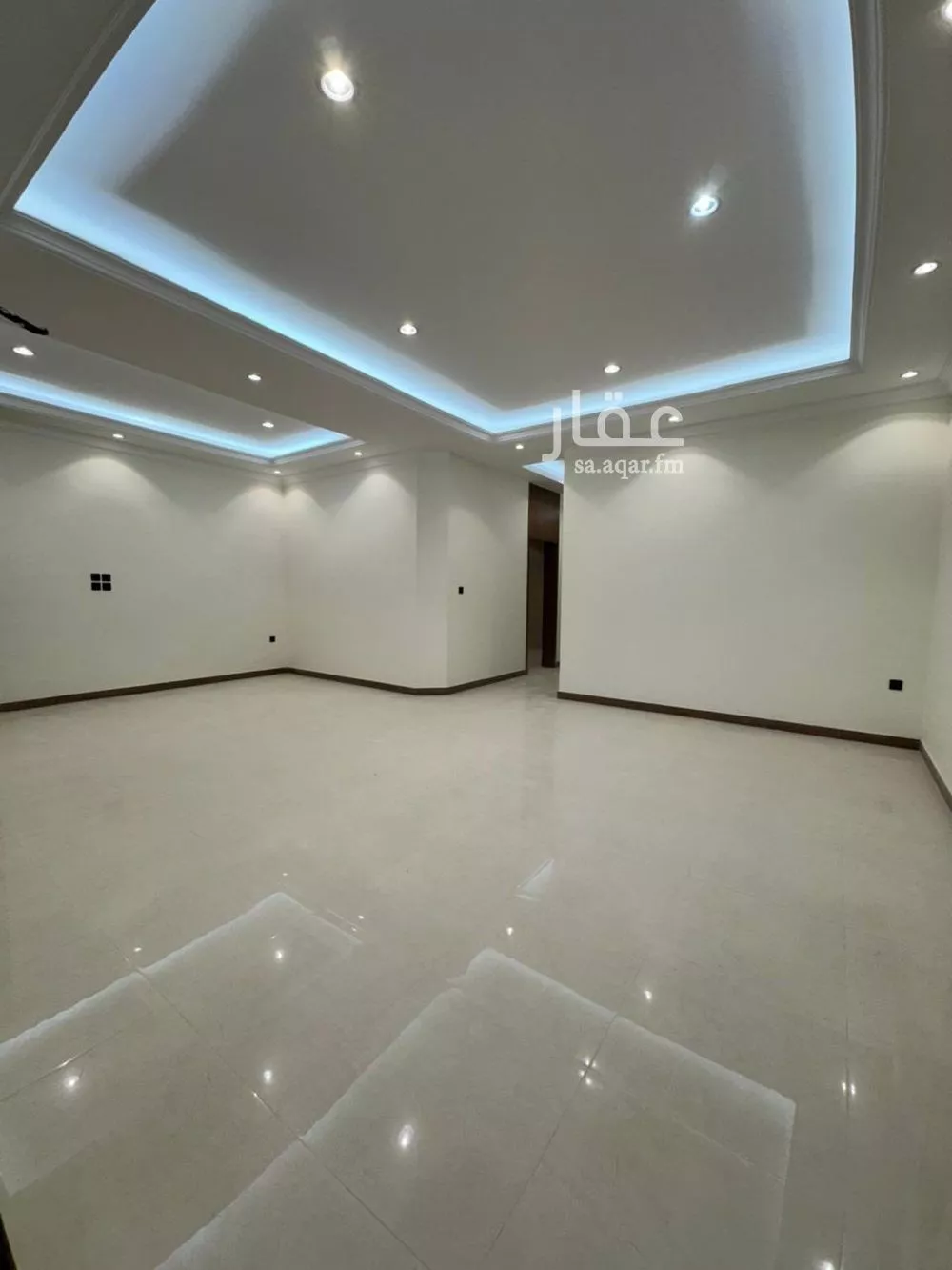 5 bedroom apartment in Ayn Al Khayf 4