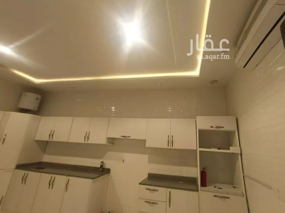 10 bedroom villa in Al Mahdiyyah 1