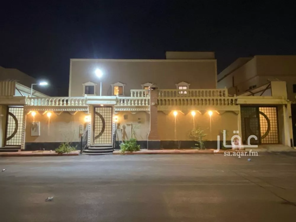 5 bedroom villa in Ishbiliyah 1