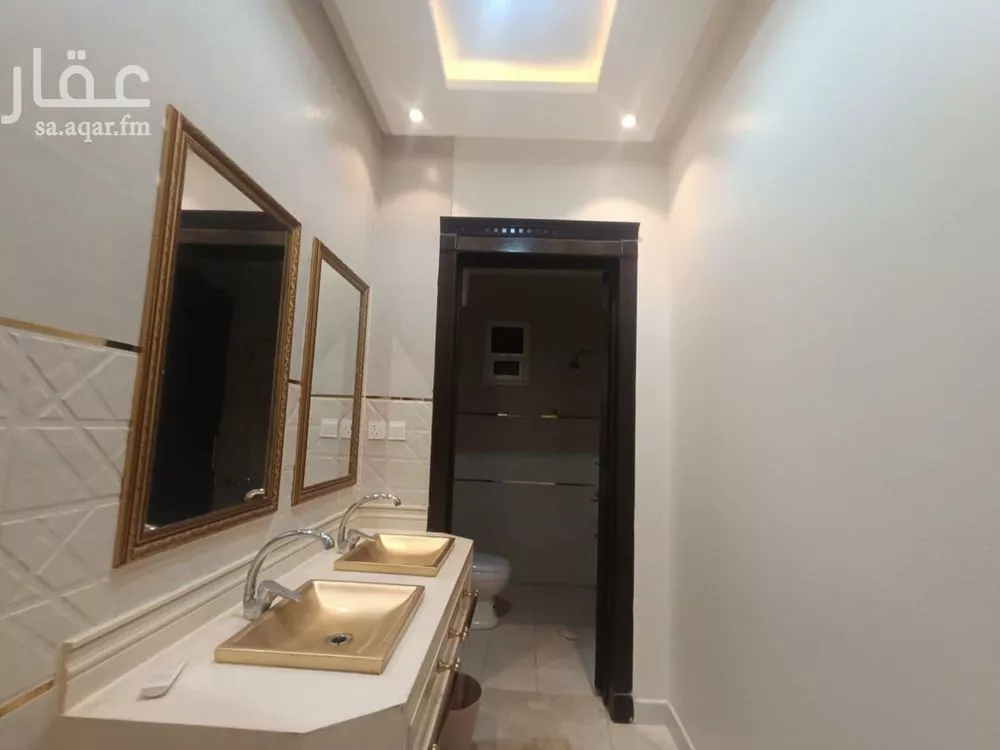 10 bedroom villa in Al Mahdiyyah 4