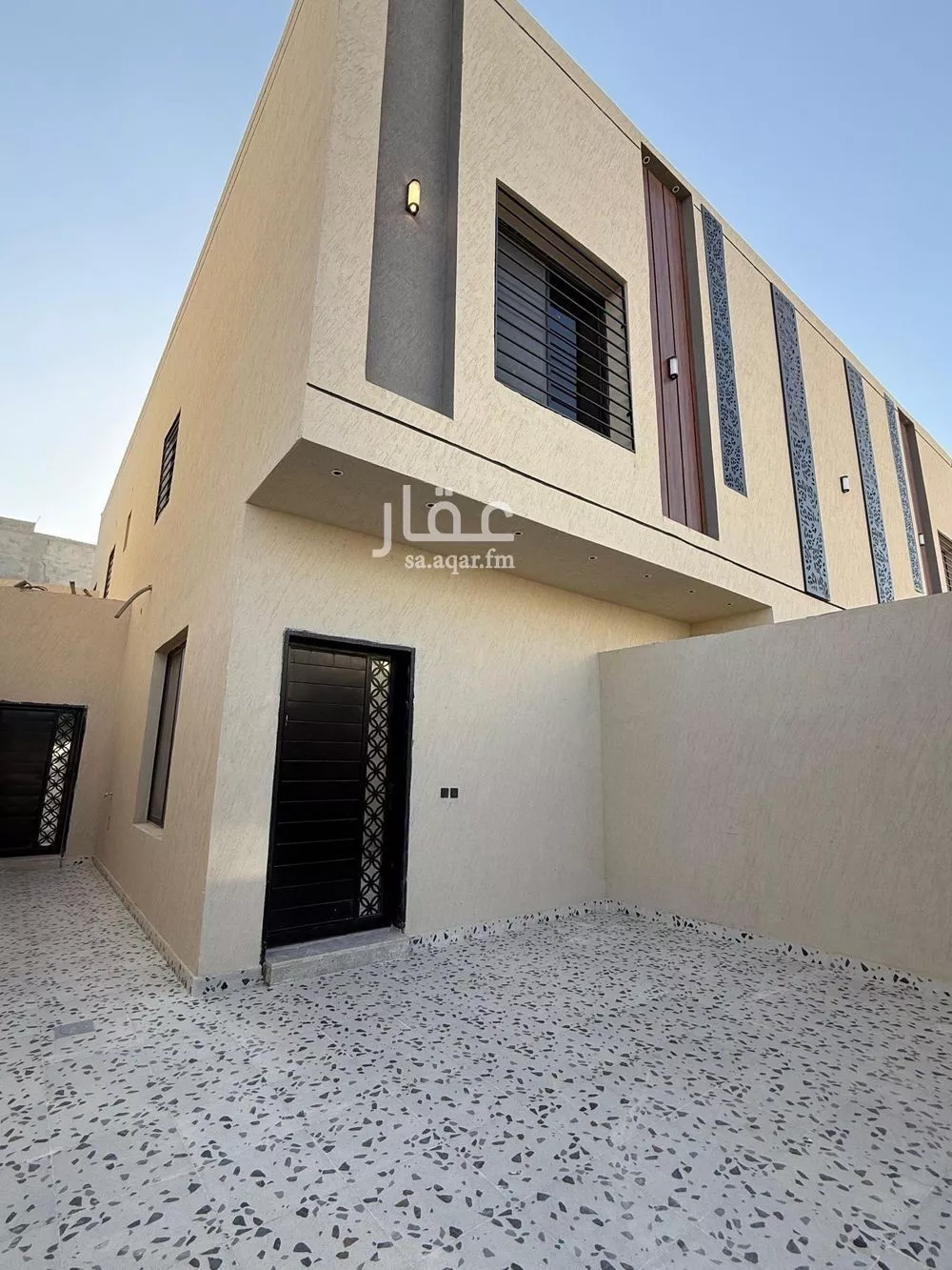 دور 4 غرف في طيبة 1