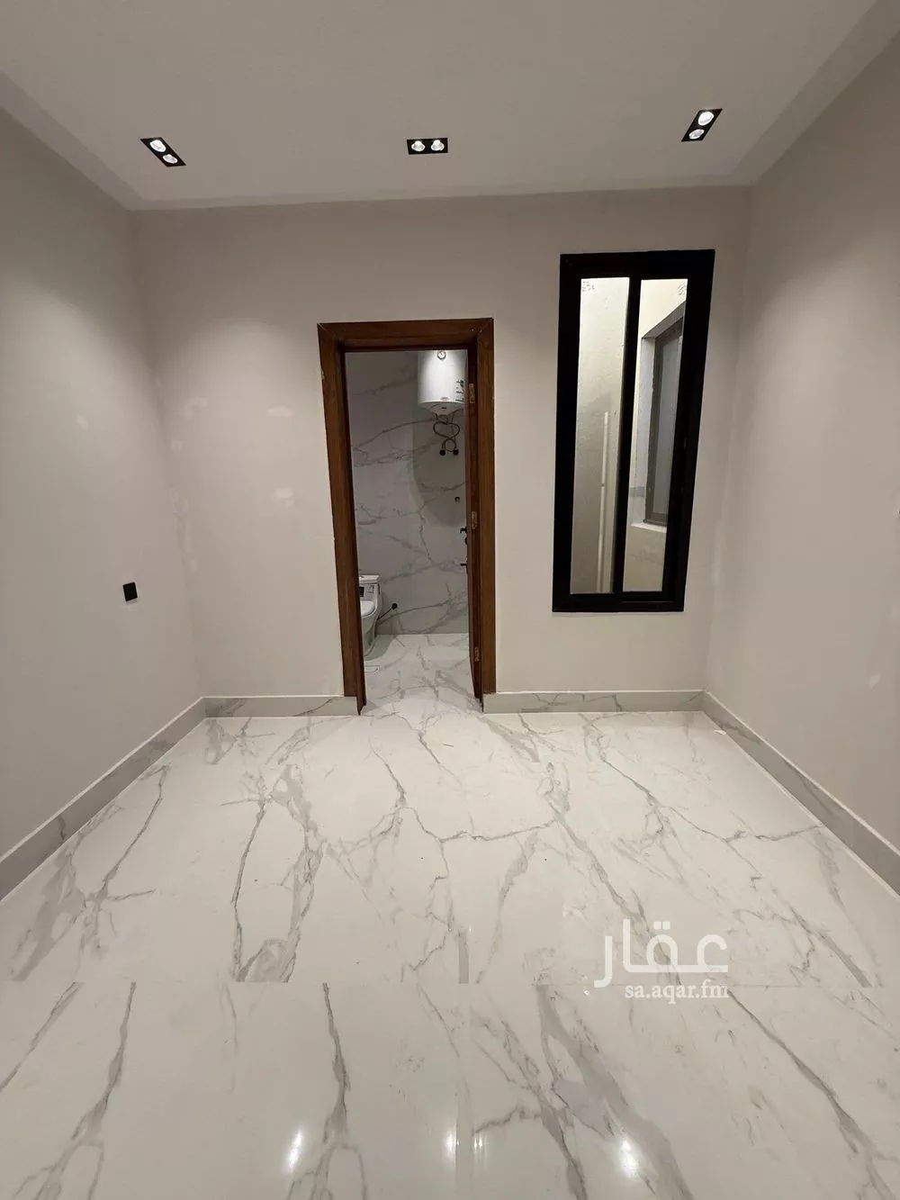 5 bedroom floor in Taibah 5