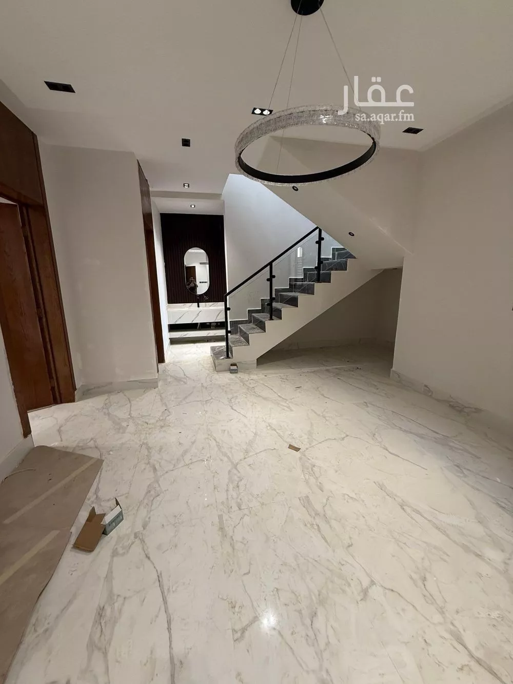 5 bedroom floor in Taibah 3