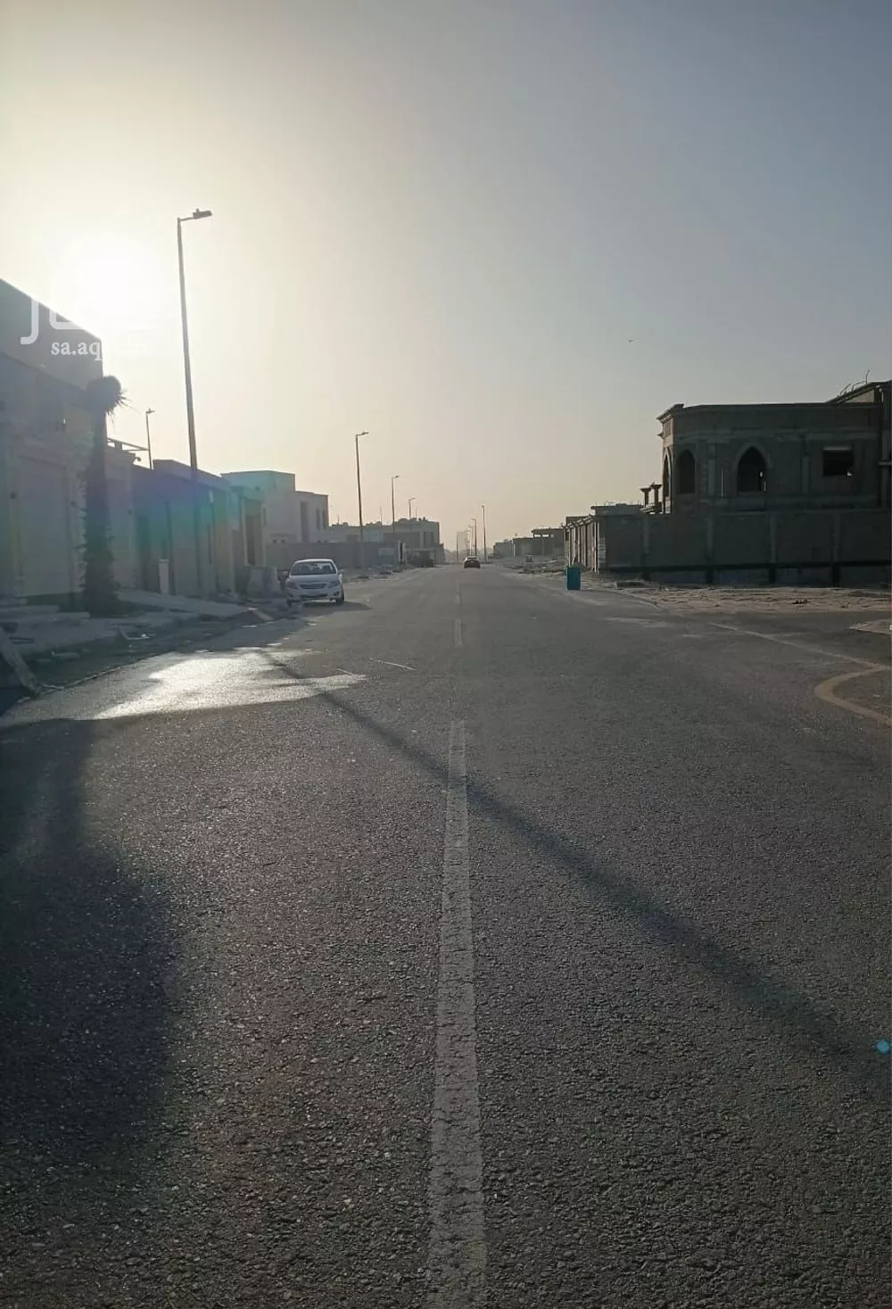 أرض 700 م² في البحر 5