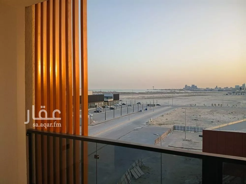 شقة 3 غرف في البحر 1