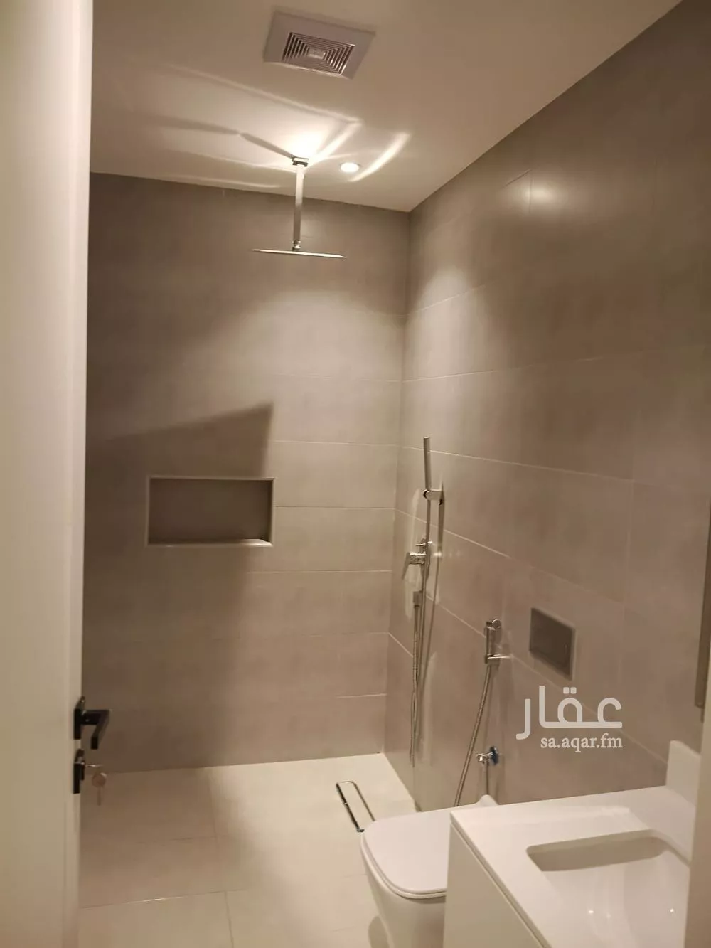 3 bedroom apartment in As Sadafah, Eastern Province 10