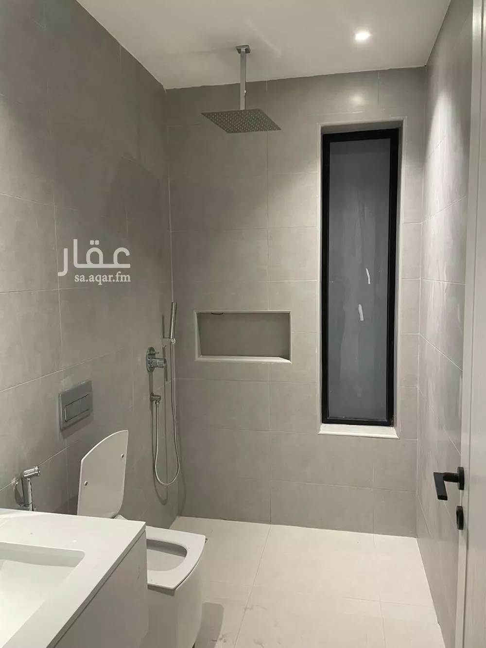 شقة 3 غرف في البحر 5