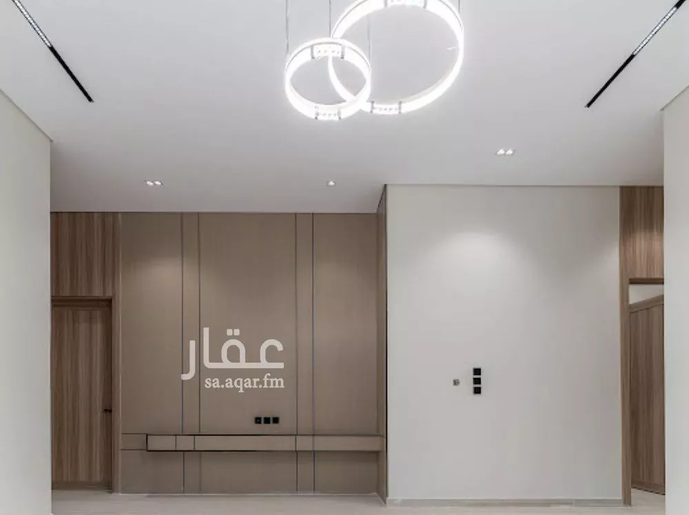 3 bedroom floor in Al Janadriyah 3