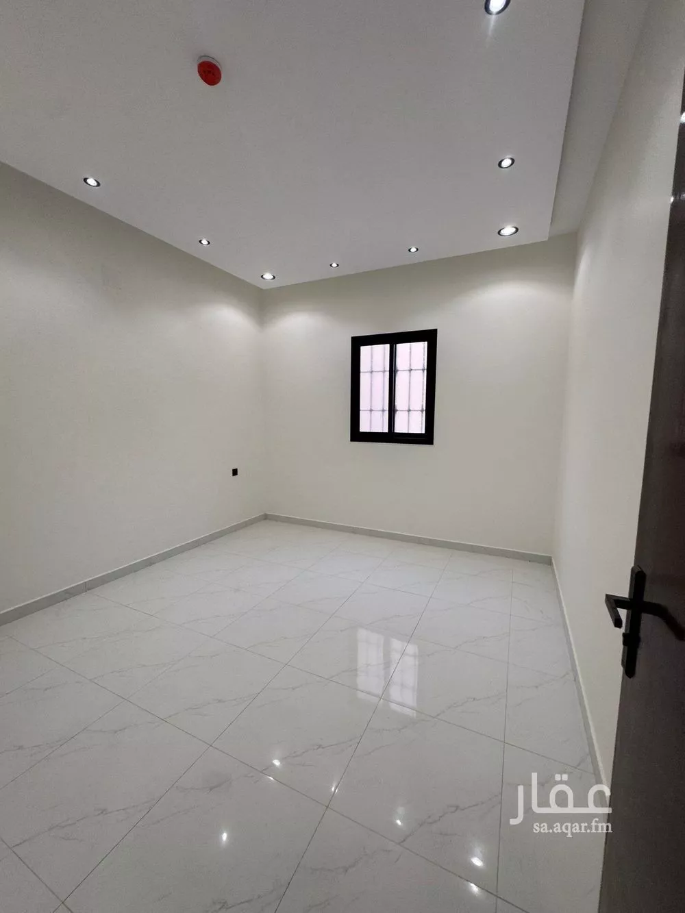 شقة 4 غرف في الدار البيضاء 3