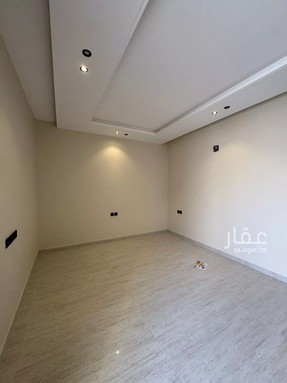 دور 5 غرف في طيبة 1