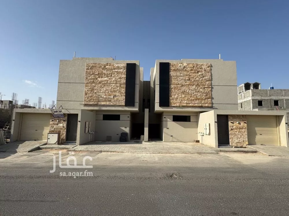 دور 4 غرف في طيبة