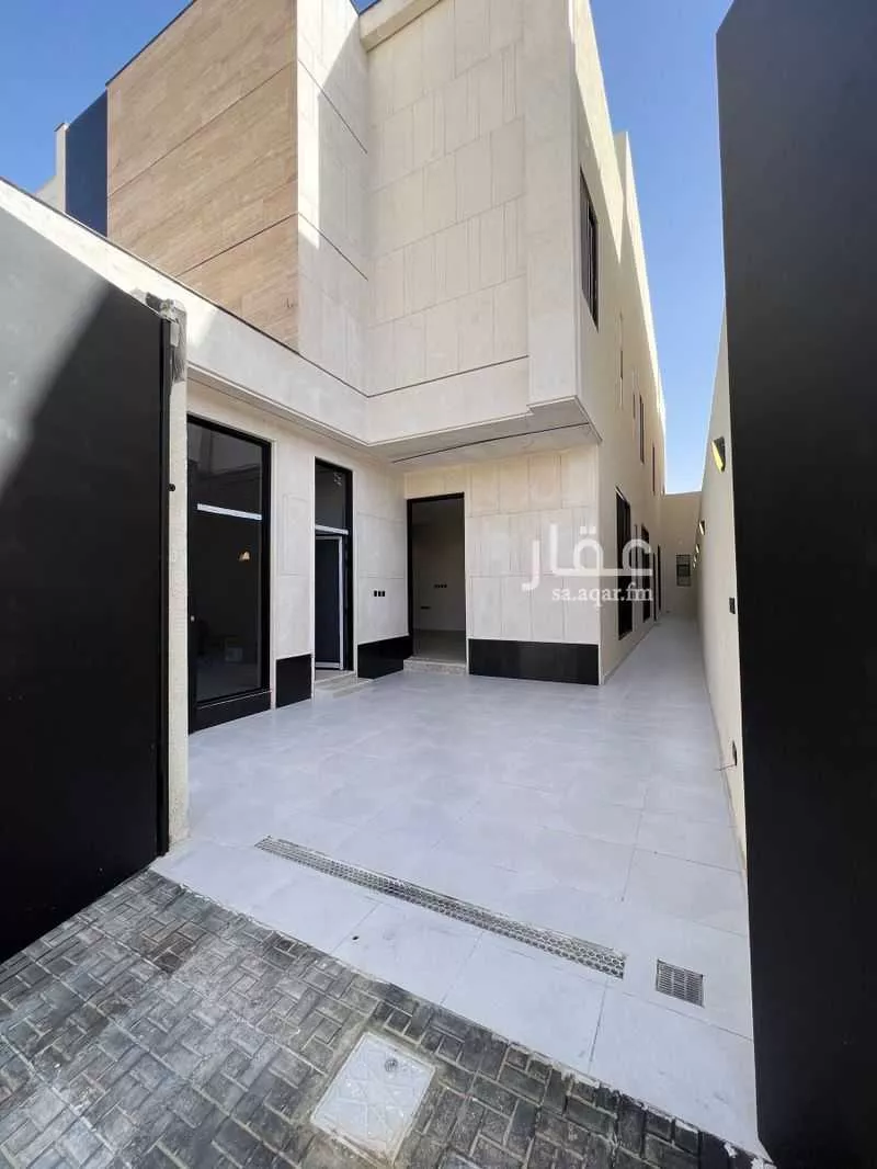 6 bedroom floor in Al Janadriyah 1