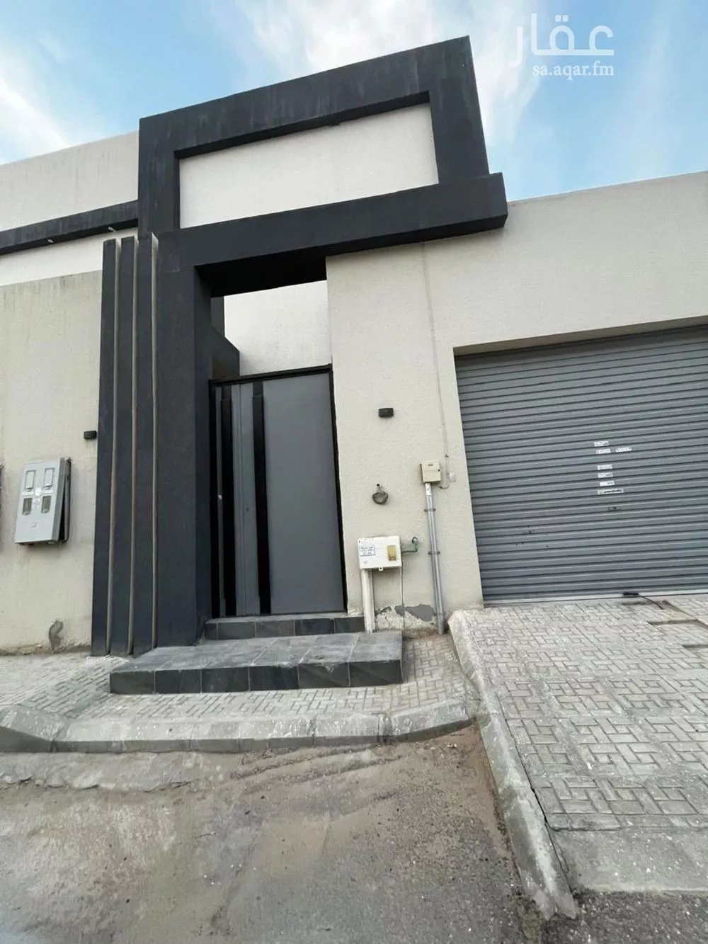 فيلا 5 غرف في العارض 1