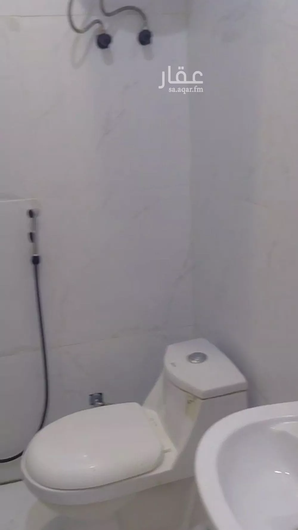 شقة 2 غرف في العقيق 4